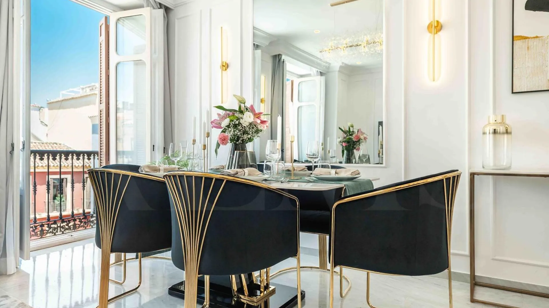 Deluxe Apartment - Historic Center By Rems Malaga