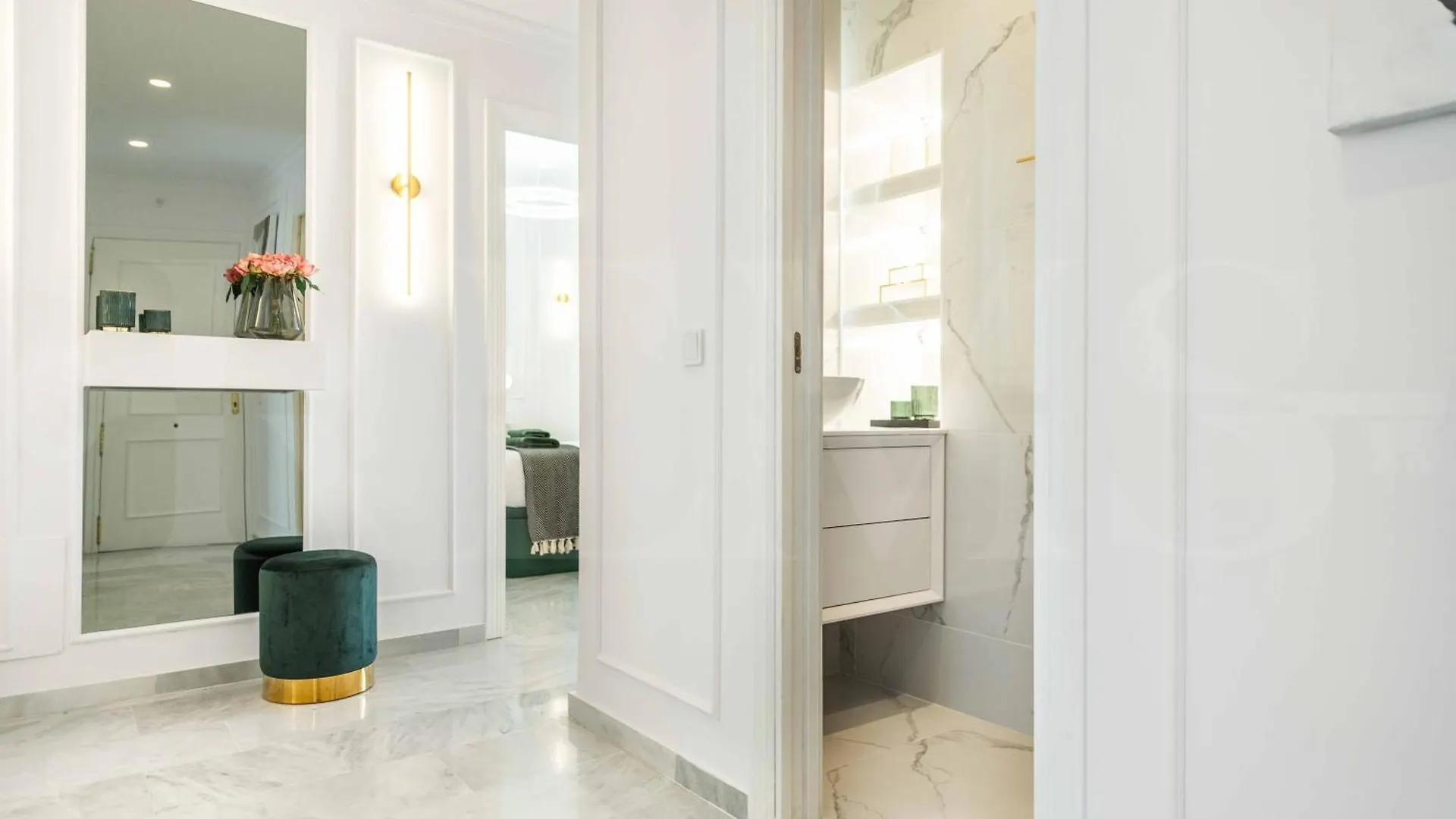 Deluxe Apartment - Historic Center By Rems Malaga