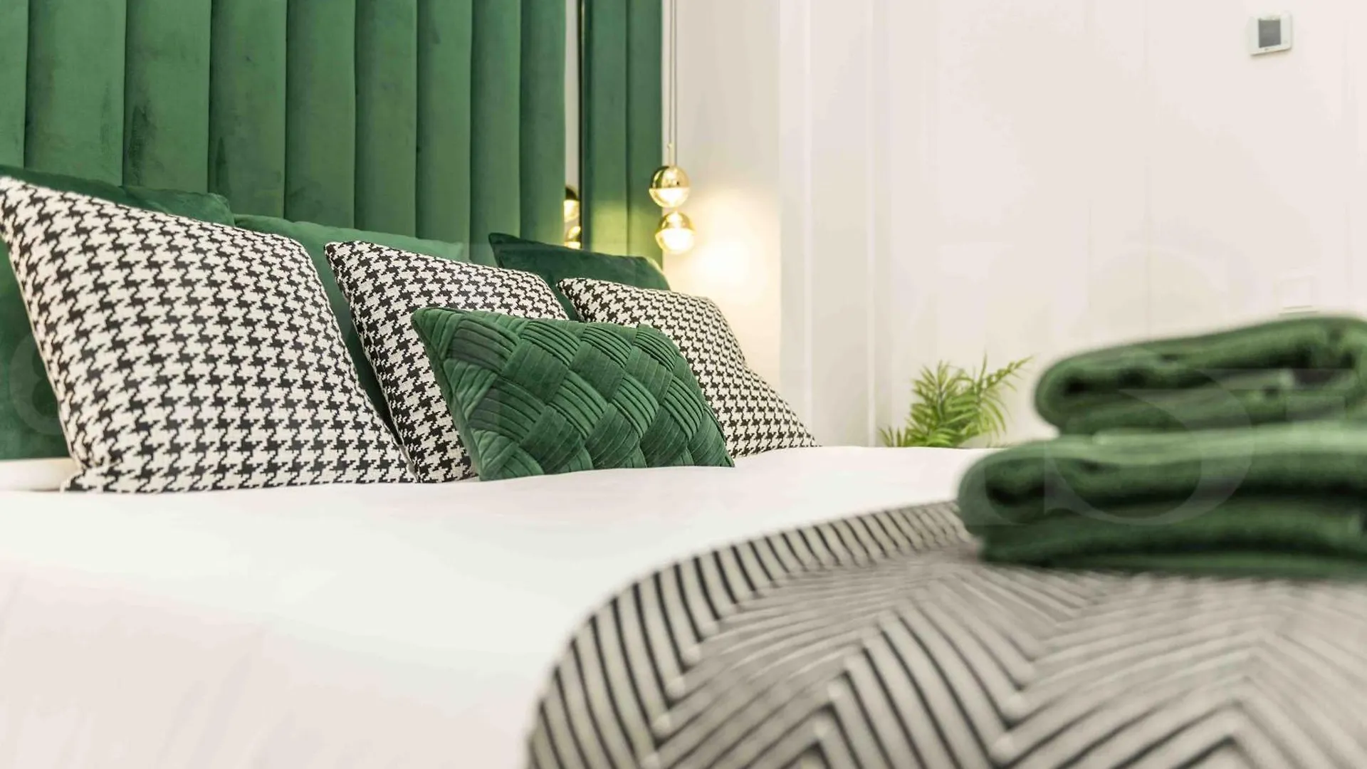 Deluxe Apartment - Historic Center By Rems Malaga