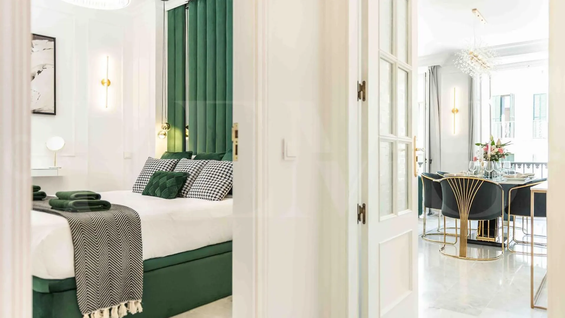 Deluxe Apartment - Historic Center By Rems Malaga
